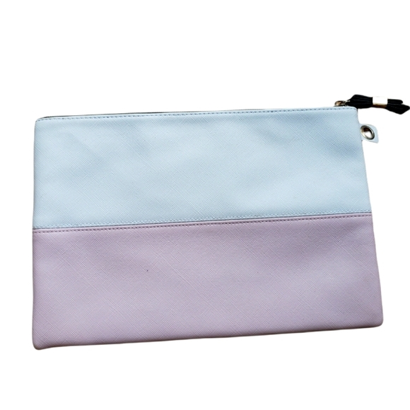 Victoria Secret t-shirt bundle - Picture 10 of 11